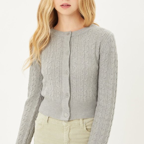 Womens Heather Grey Outware Buttoned Cable Knit Cardigan Long Sleeve Sweater NWT - Picture 1 of 1